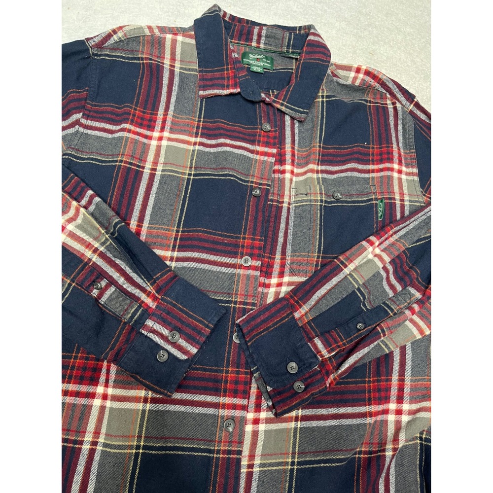 Woolrich Mens XL Plaid Flannel Shirt Navy Blue Red Grey Cotton Button Down - Picture 2 of 7